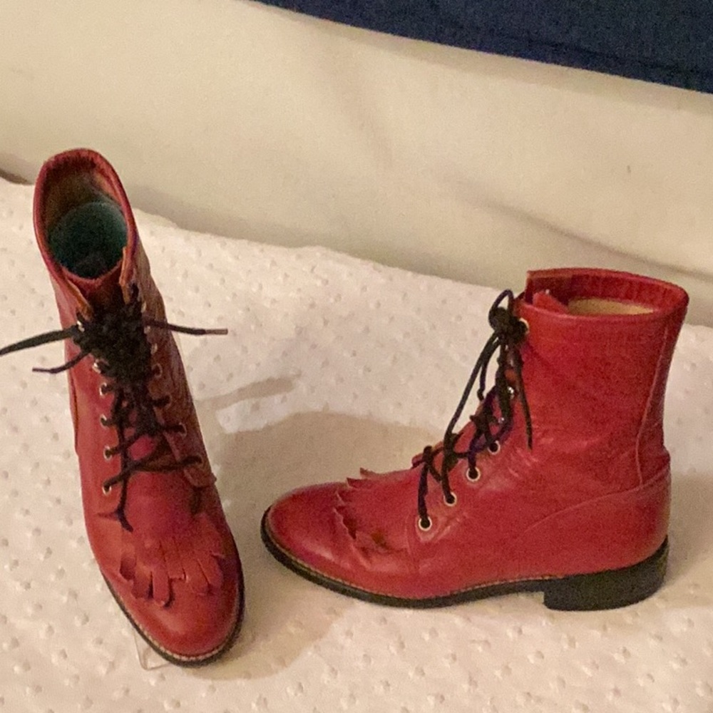 Justin red vintage from the 80’s lace up leather boots # 5.5 B/M.
